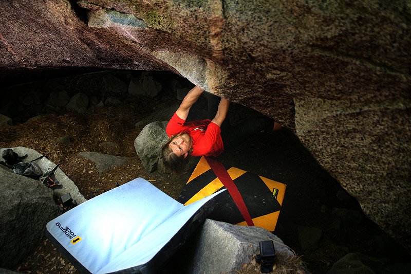 Janek Bednařík, John Bachar Crack/V4